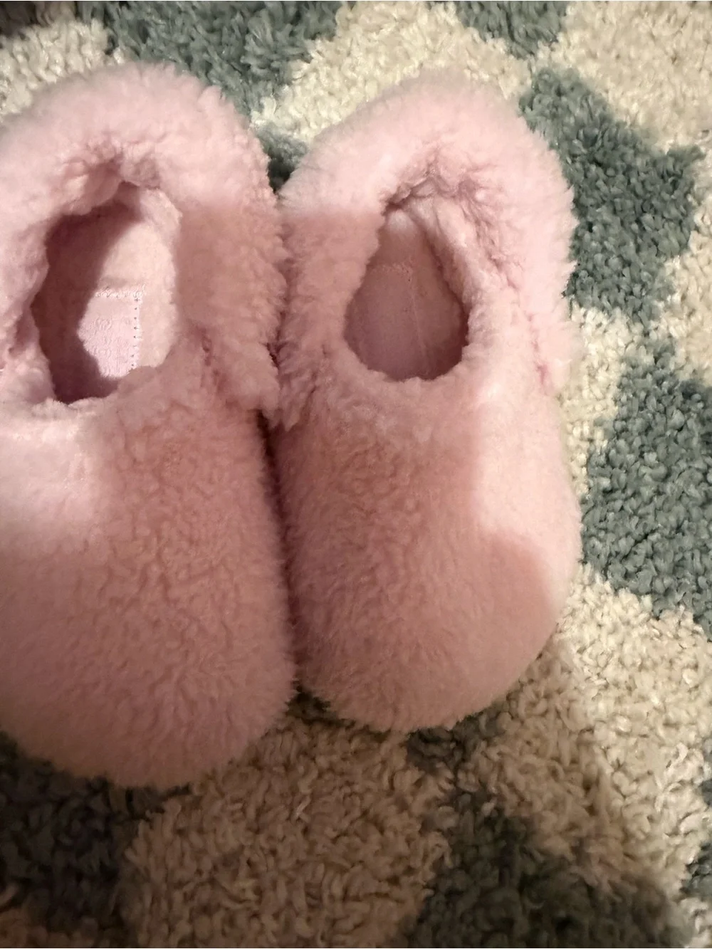 CROCS Kids Pink Fuzzy Slip-On Slippers